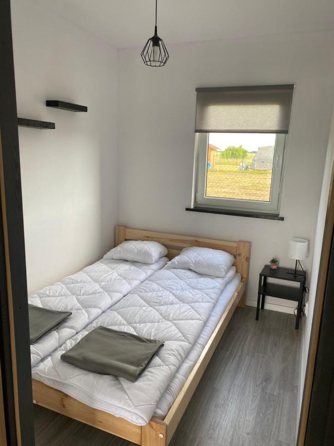 Domki Wczasowe Nidia Jezierzany Esterno foto